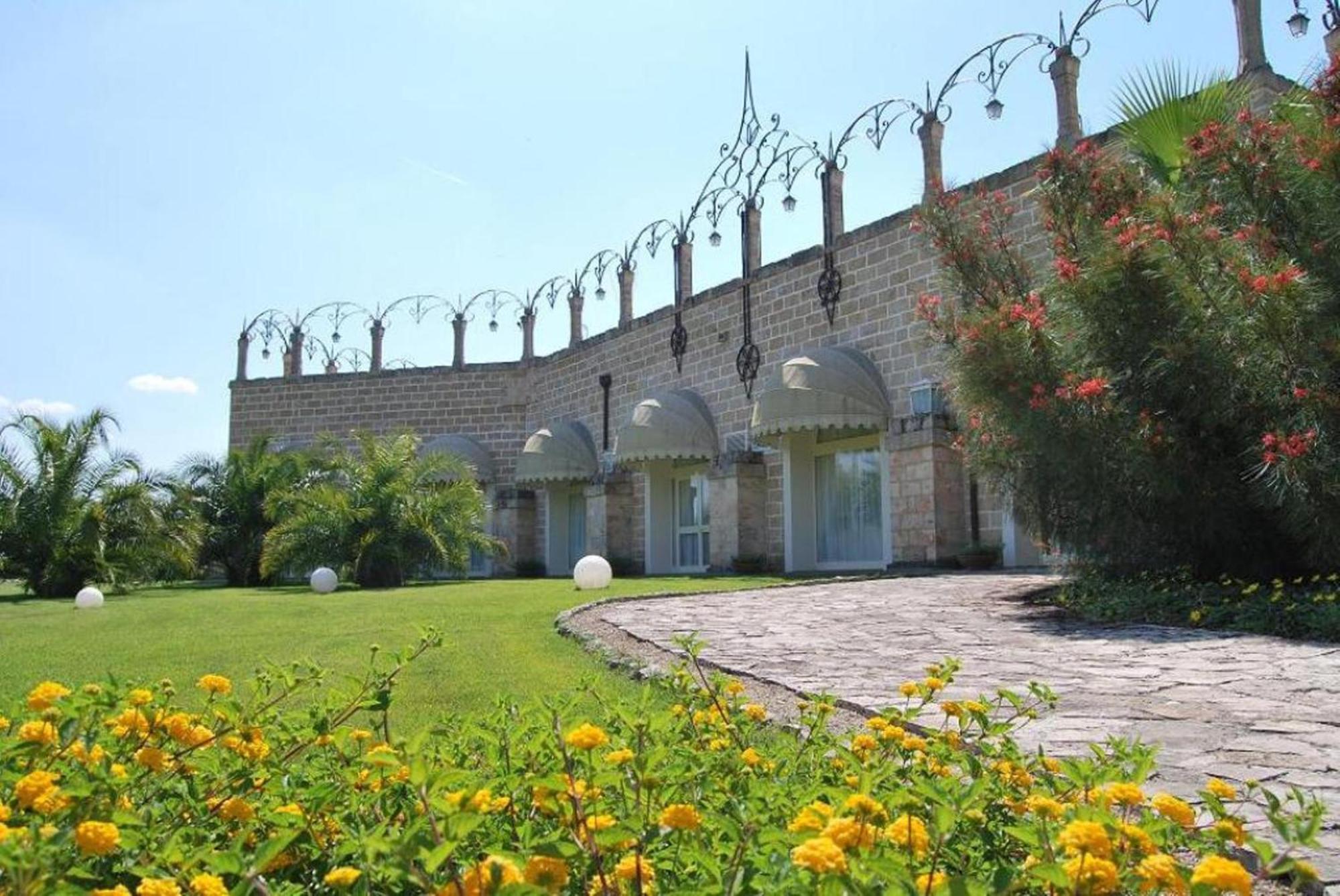 Sangiorgio Resort & Spa Cutrofiano Exterior foto